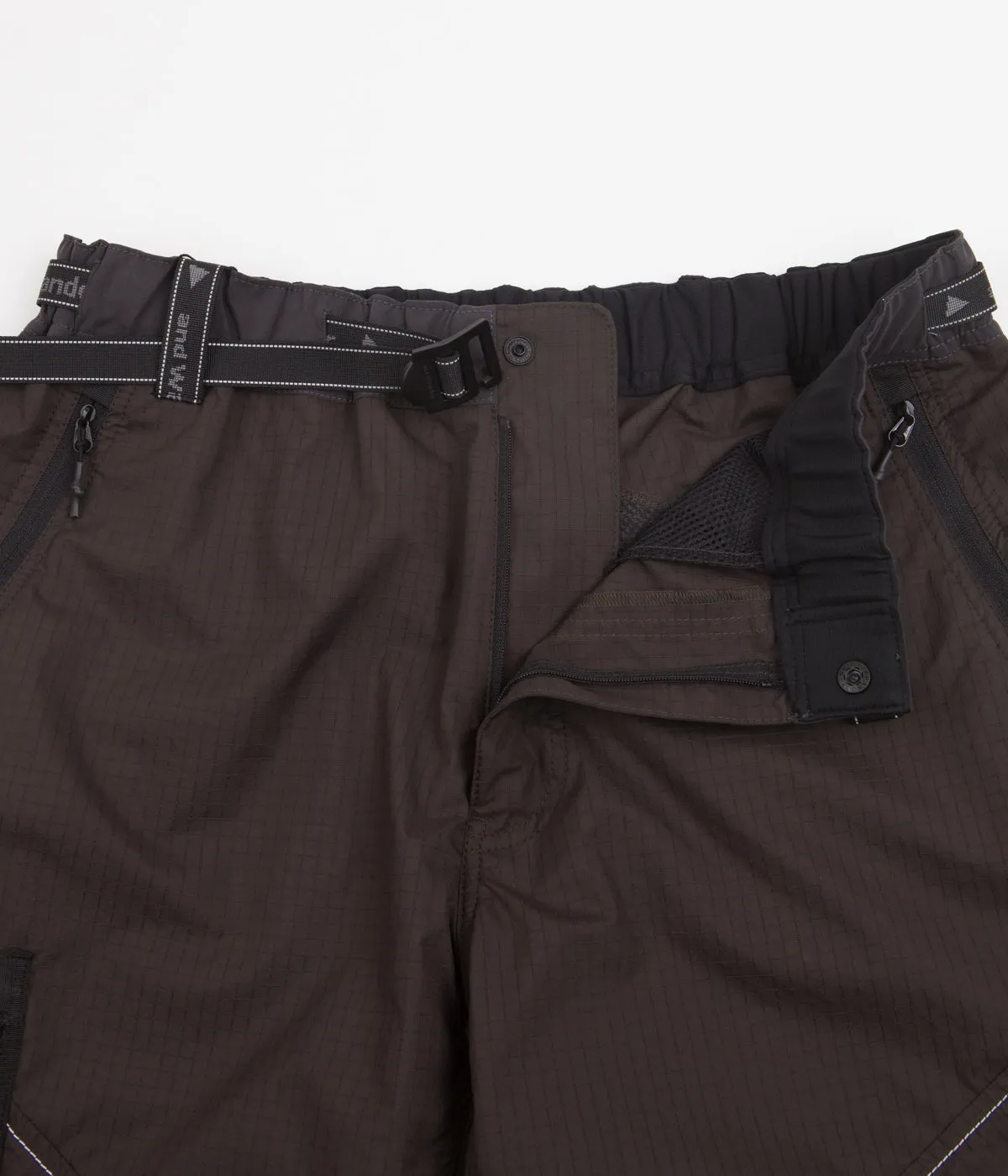 and wander Breath Rip Shorts - Brown