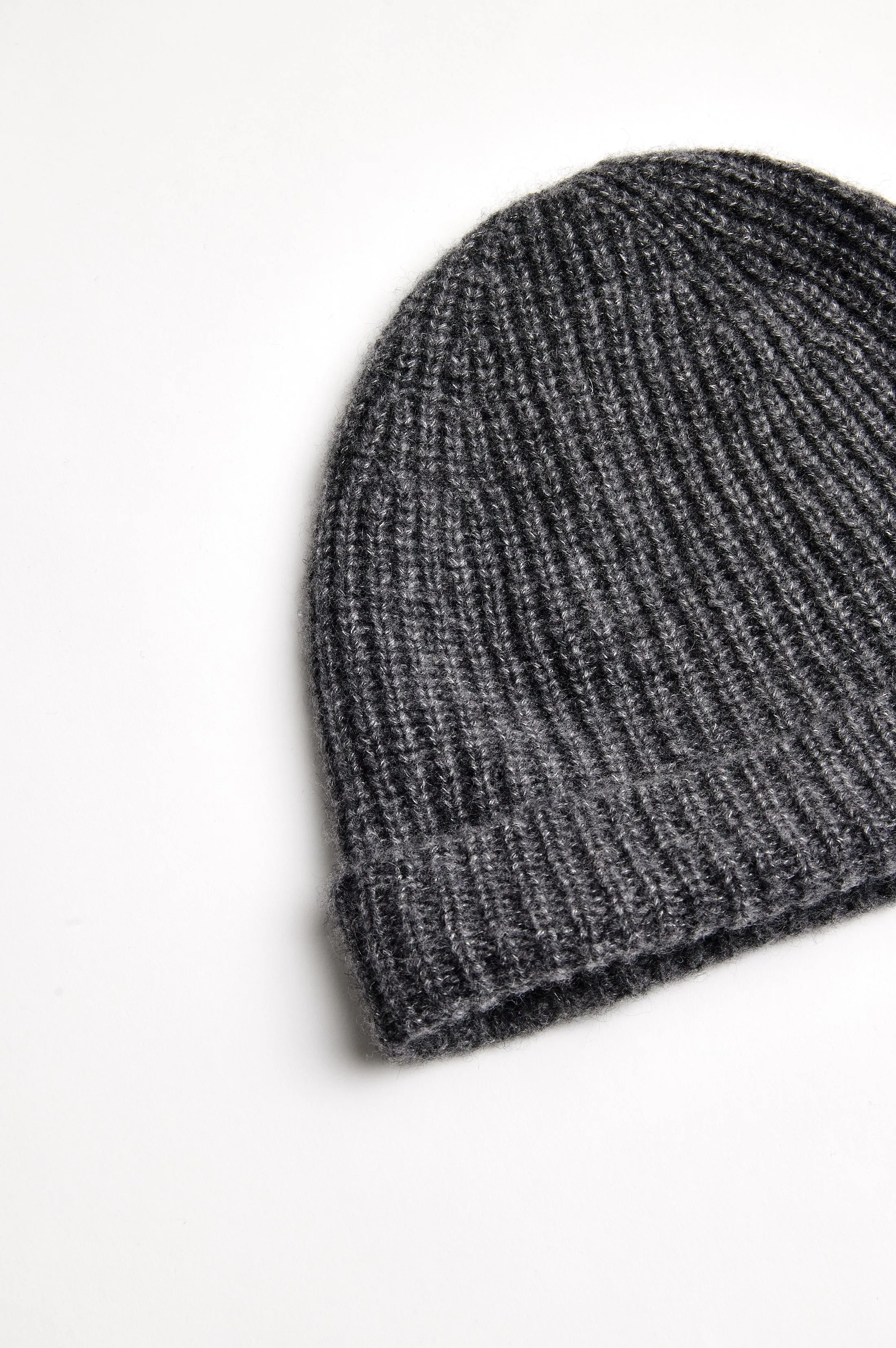 AUTUMN CASHMERE SILK KNIT HAT - THUNDER