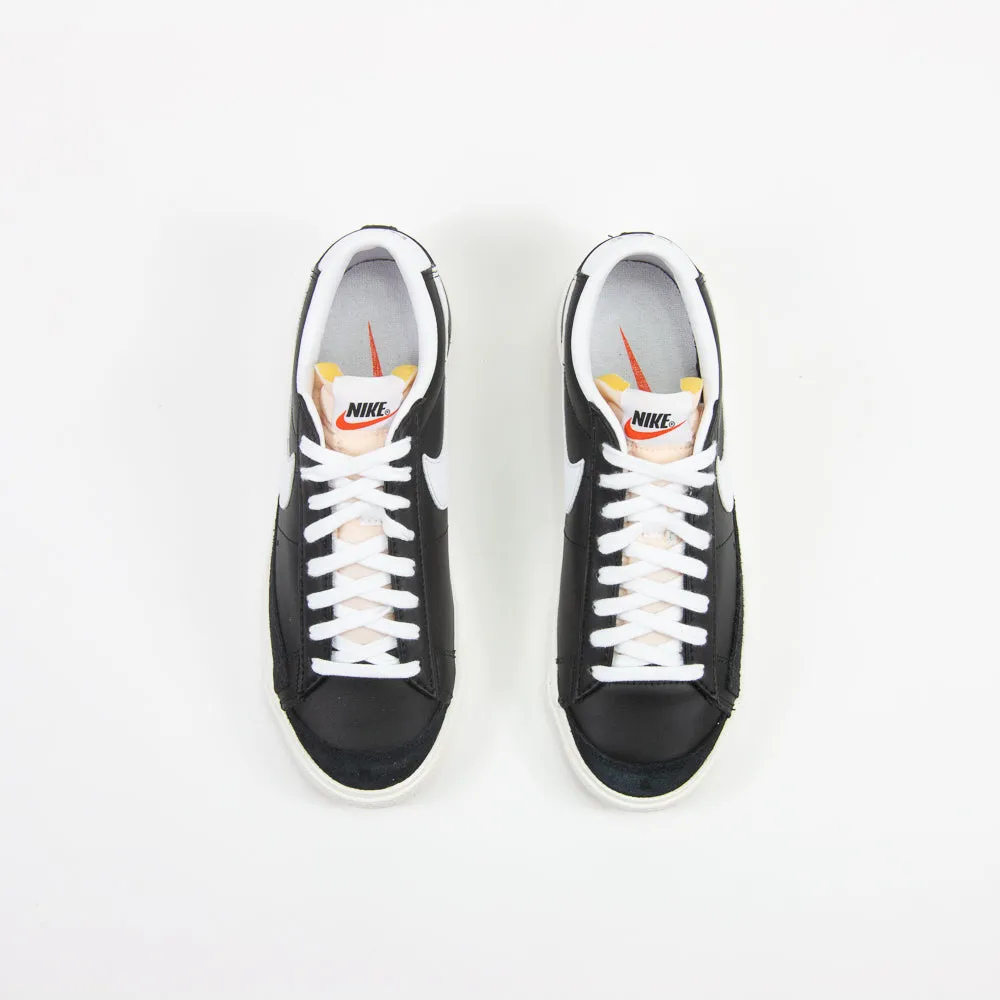 Blazer Low '77 Vintage (Black/White)