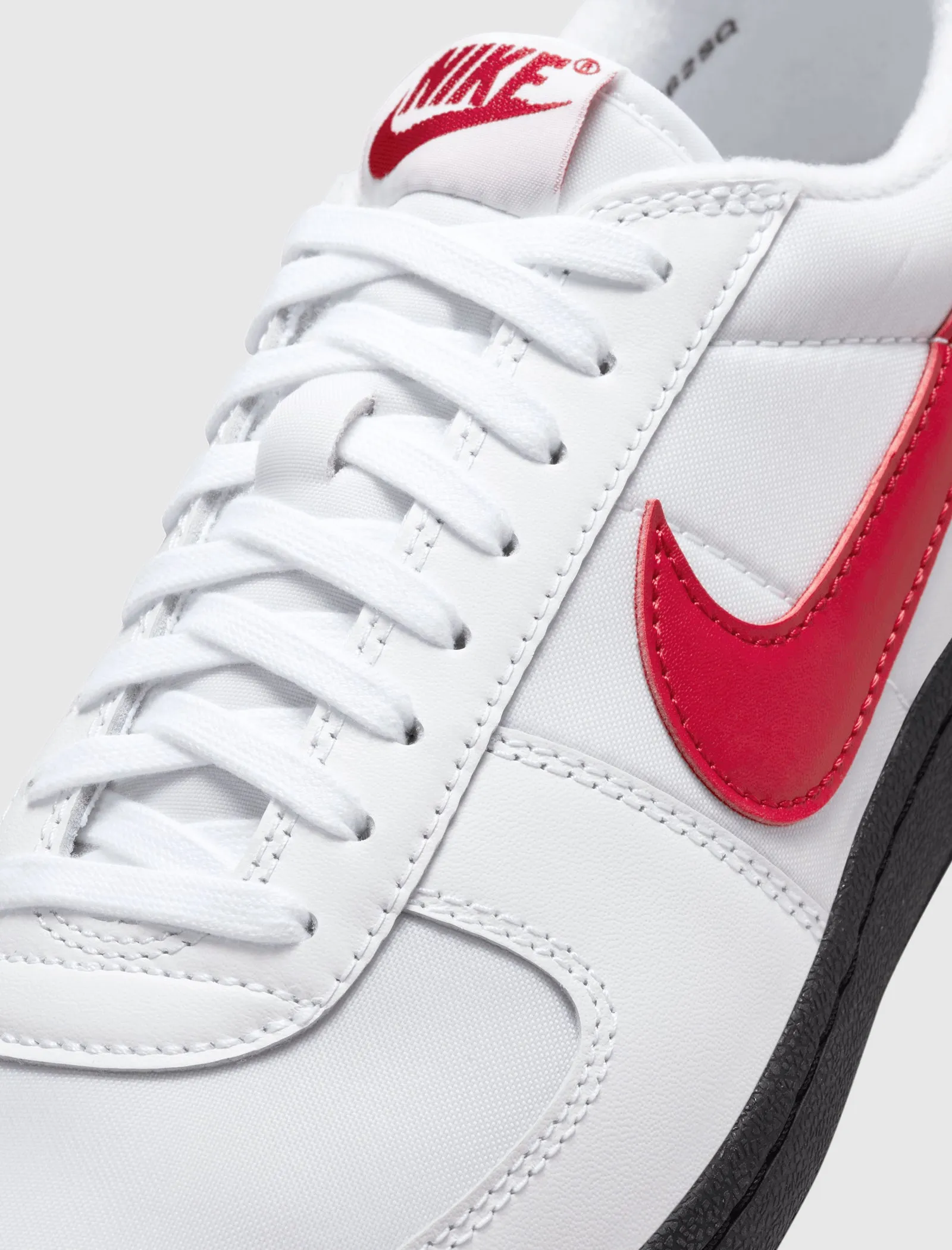 FIELD GENERAL 82 "WHITE/VARSITY RED/BLACK"