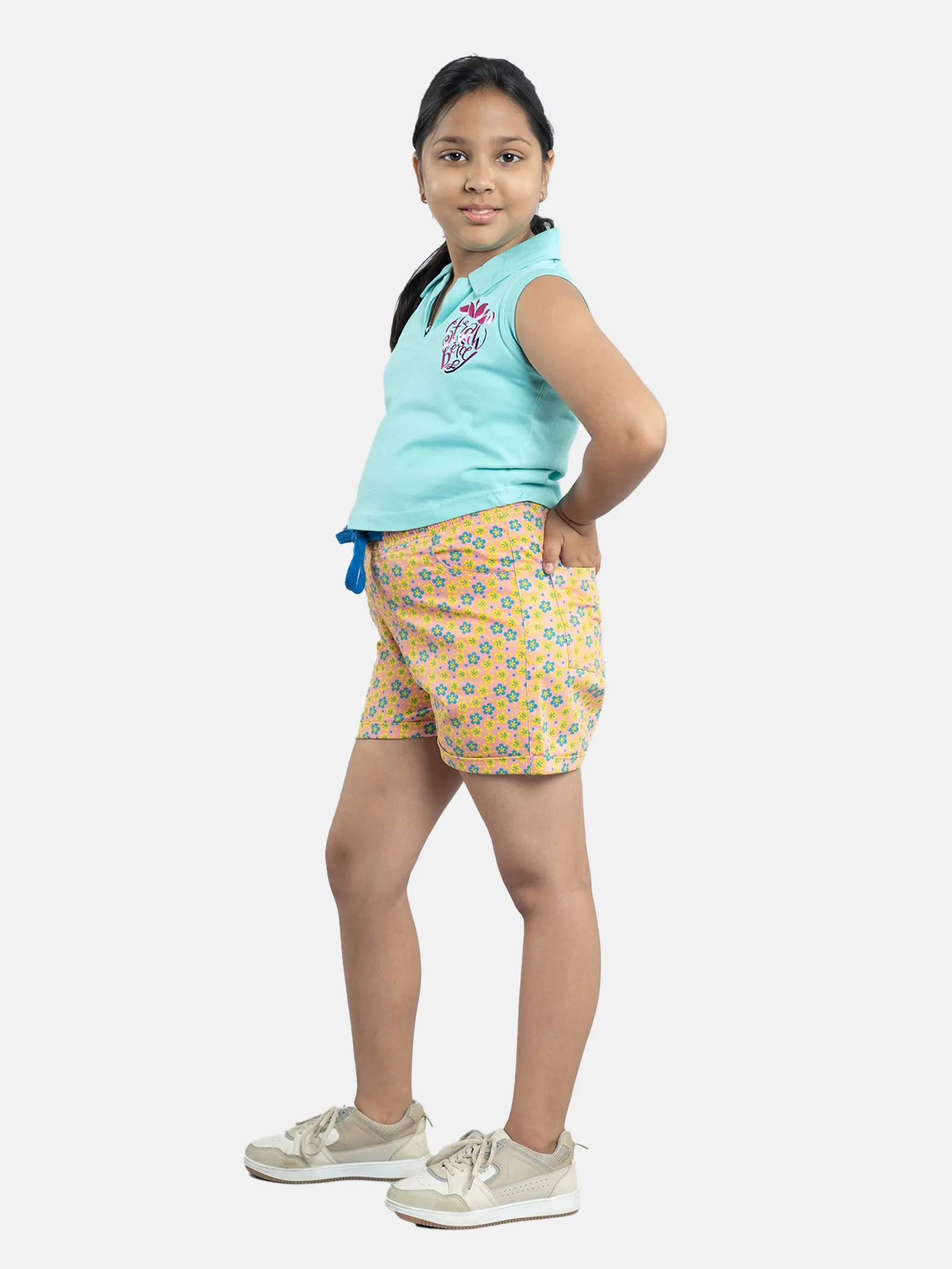 Girls Cropped Applique Print Polo Tee & Rollup Hot Shorts Sets