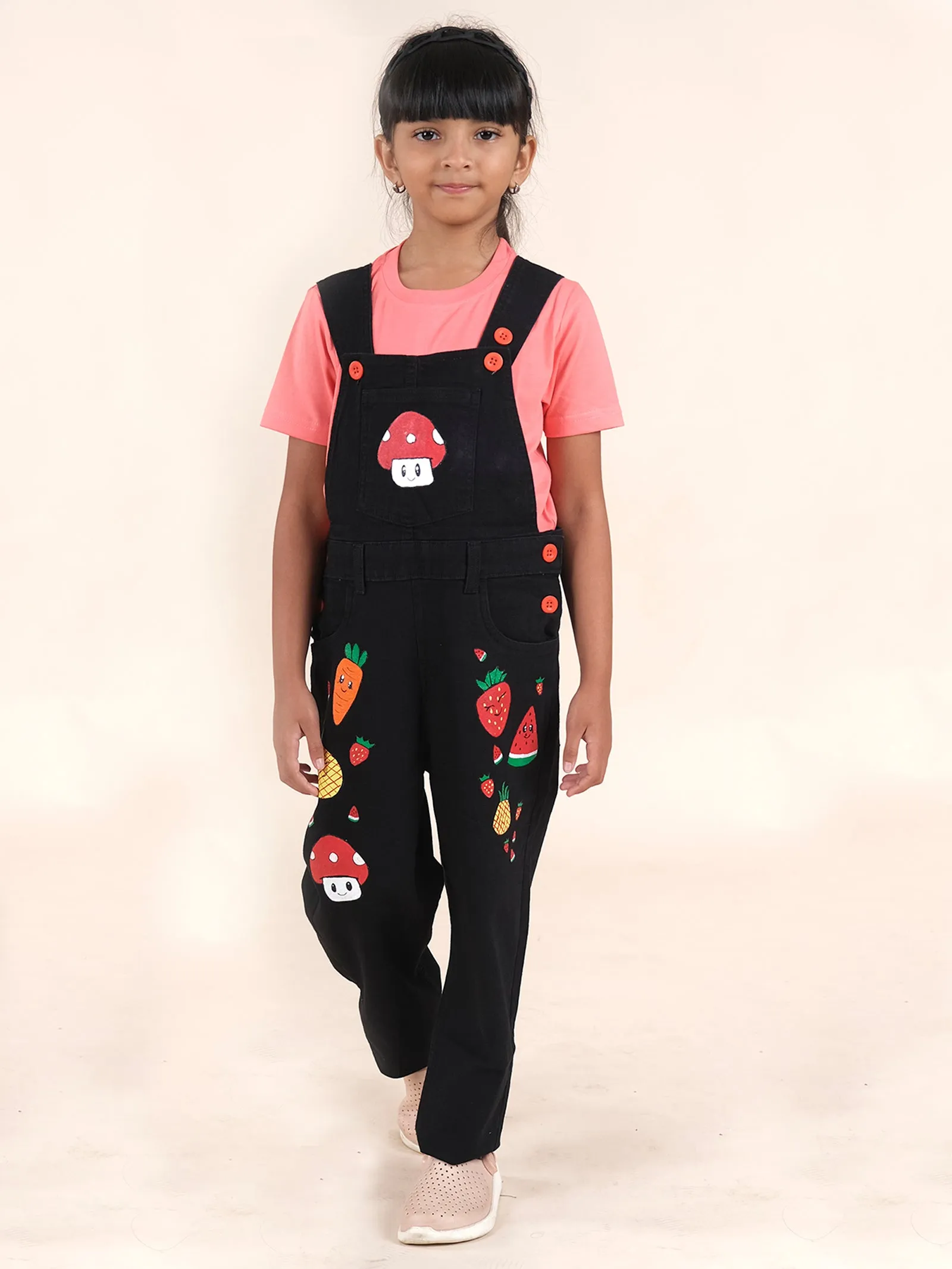 Girls Denim Dungaree Pant With Print