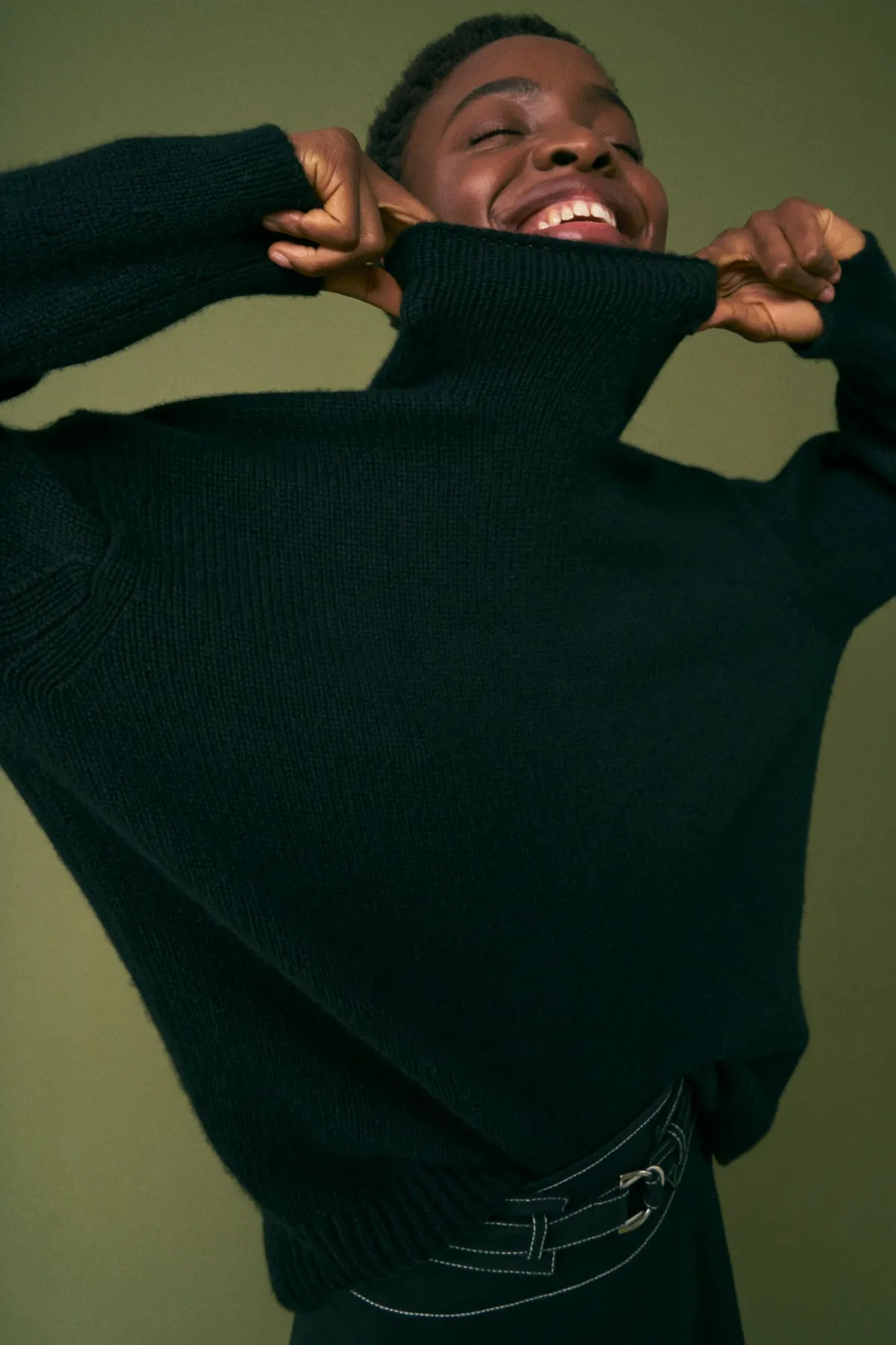 Lea Sweater - Plush Cashmere :: Black