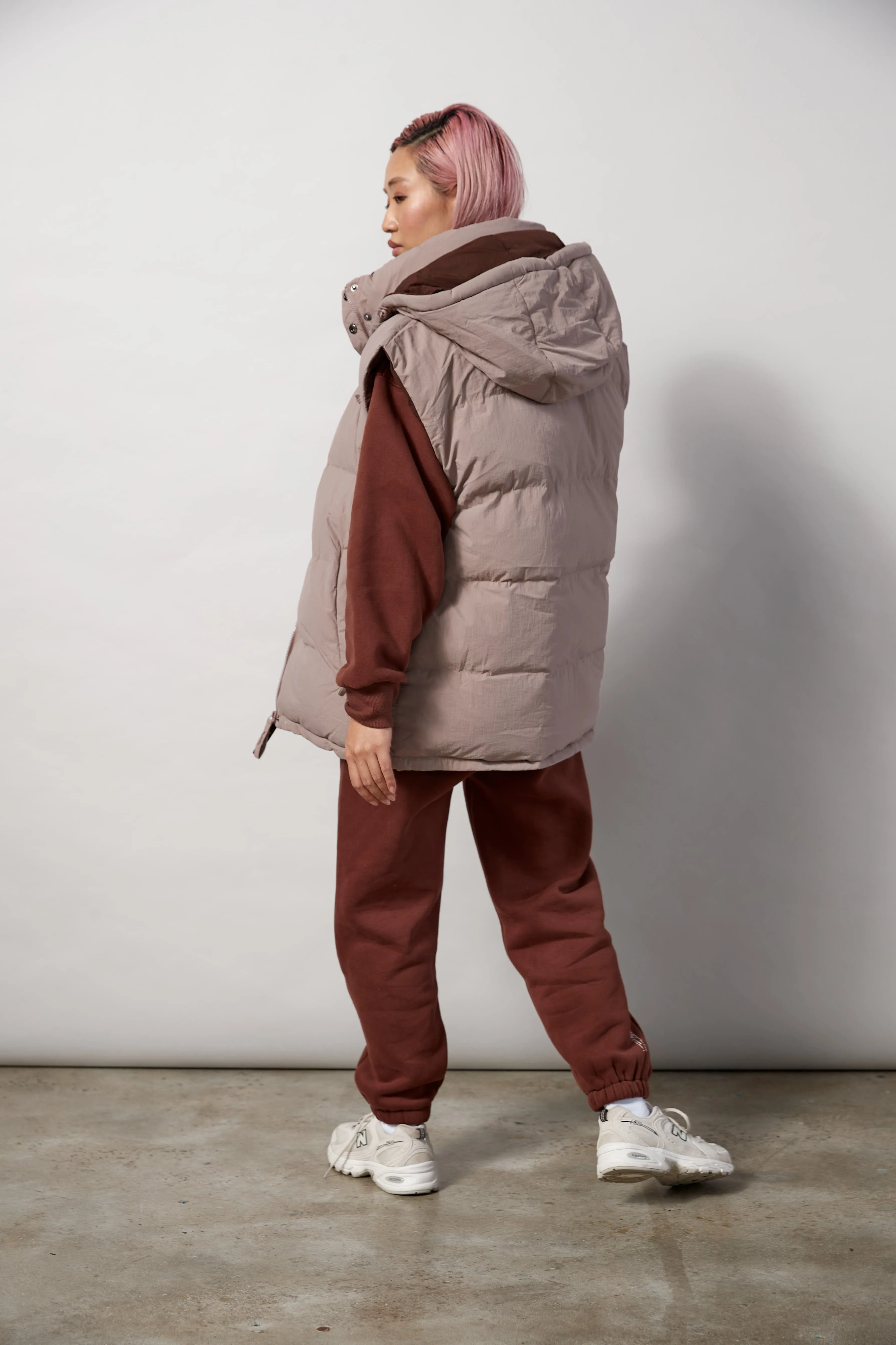 Oversized Reversible Puffer Vest (Chocolate/Latte)