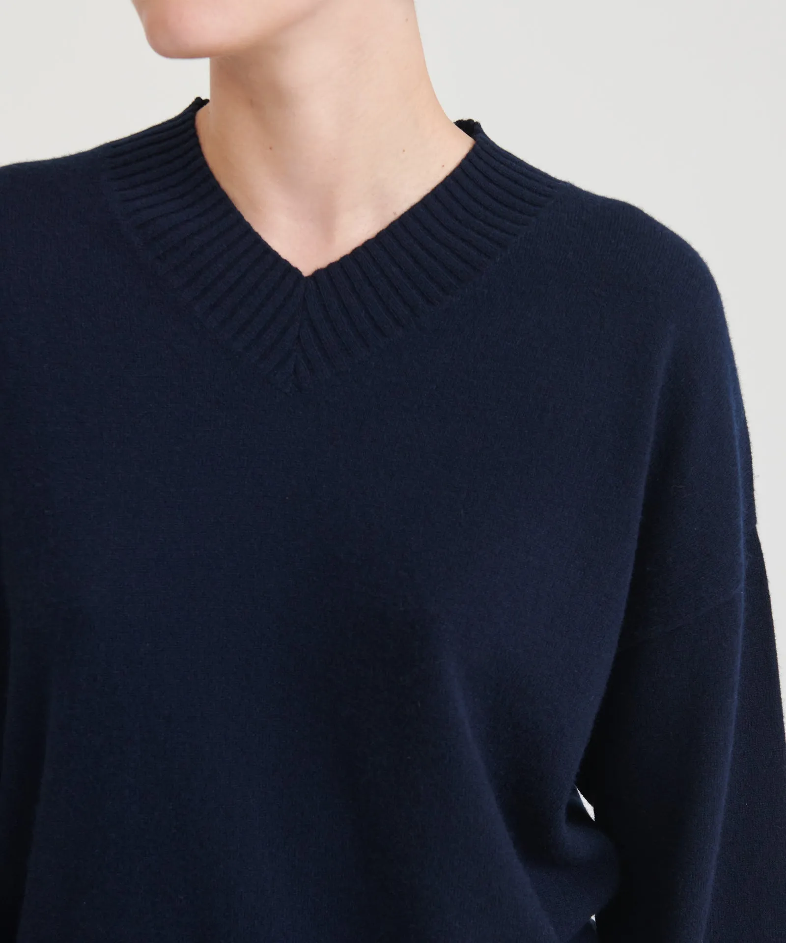 Signature Cashmere Boyfriend V-Neck Sweater