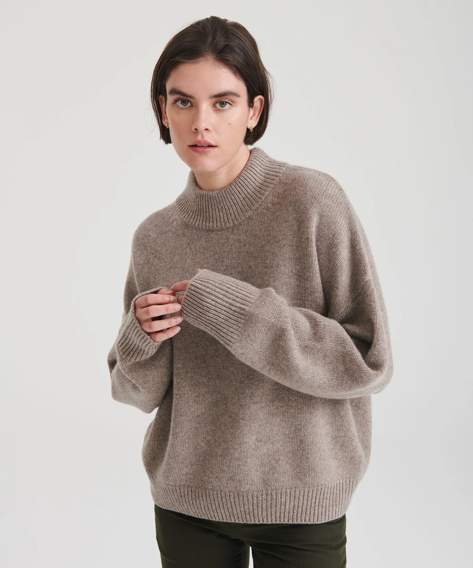 Super Luxe Cashmere Mockneck Sweater