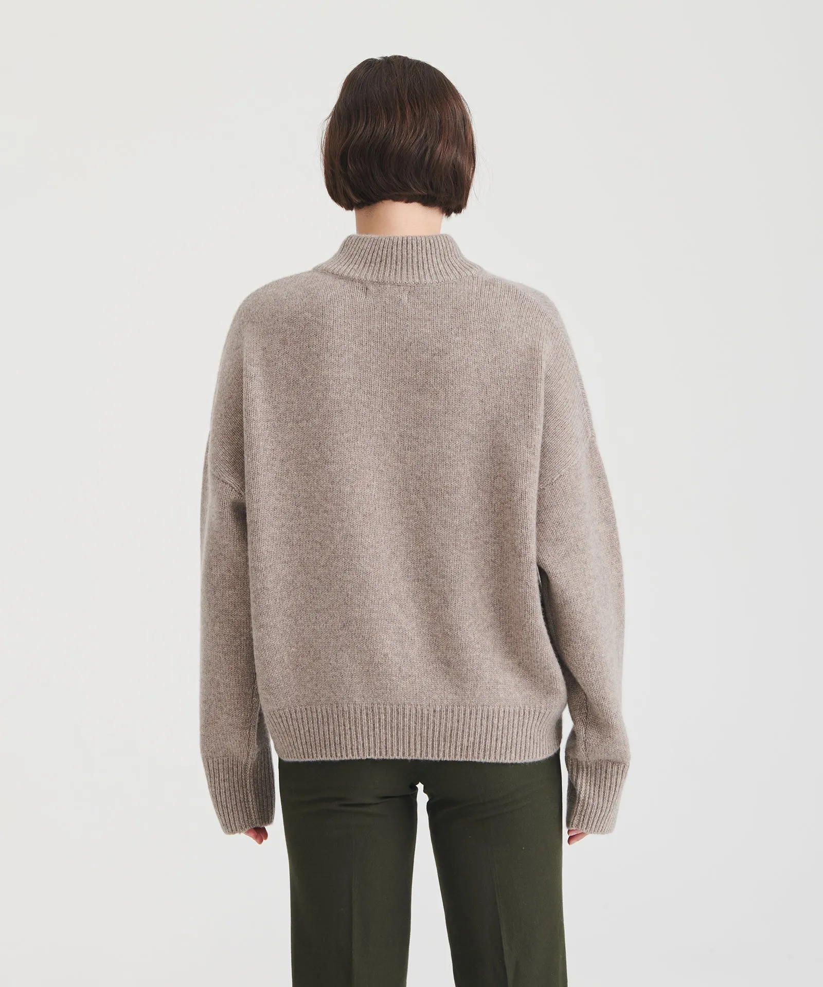 Super Luxe Cashmere Mockneck Sweater